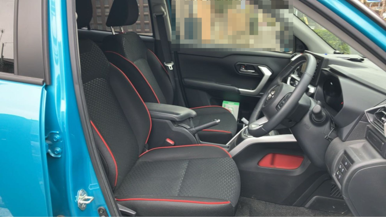 内装前方シート