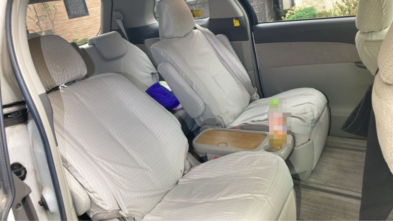 内装後方シート