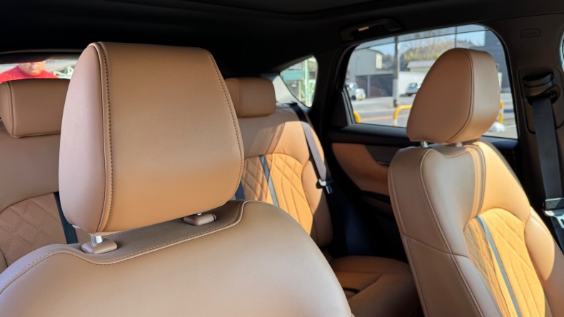 内装前方シート