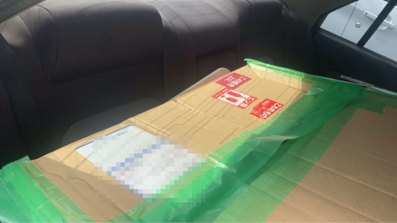 内装後方シート