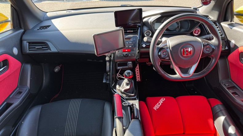 内装インパネ全体