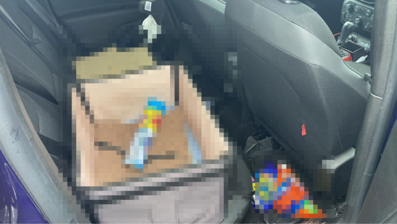 内装後方シート