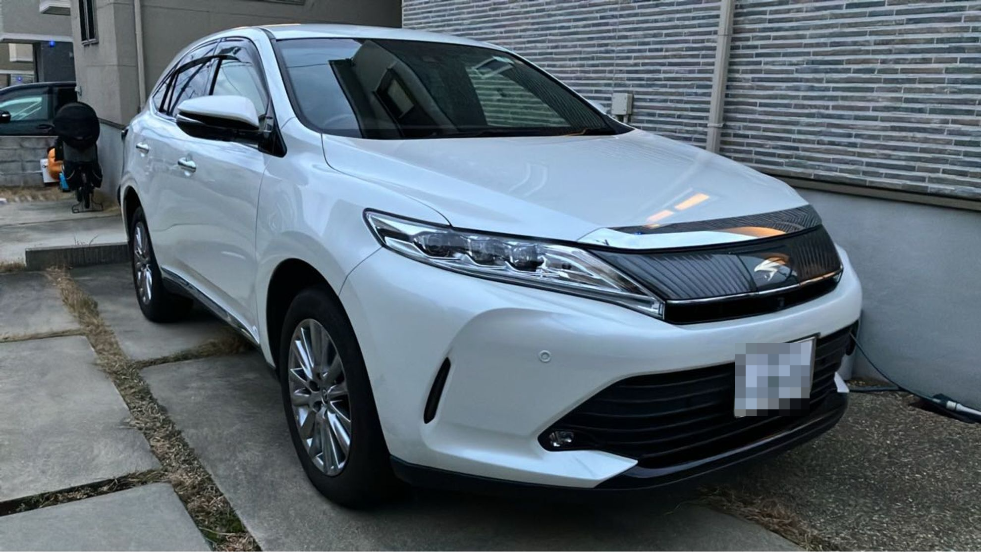 2025年3月成約のハリアー プログレスのメイン画像