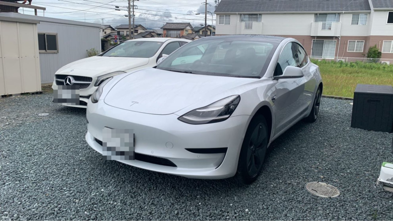 テスラ モデル３の売買実績画像