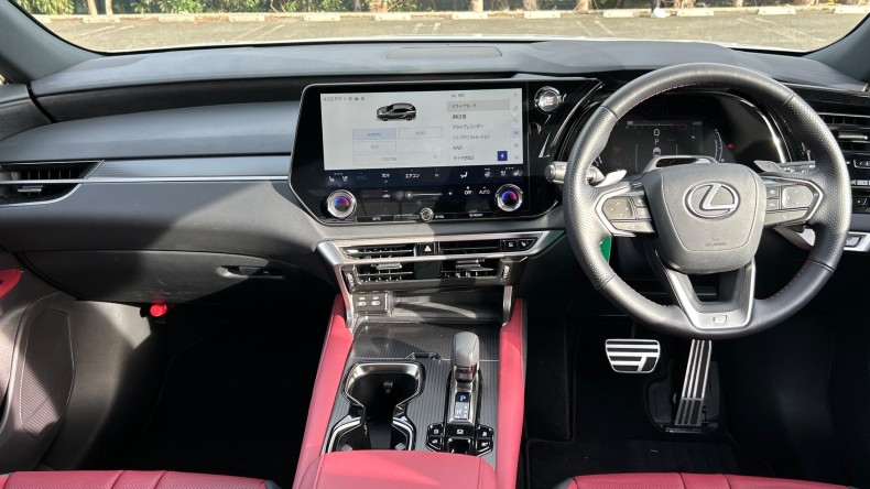 内装インパネ全体