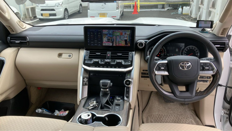 内装インパネ全体