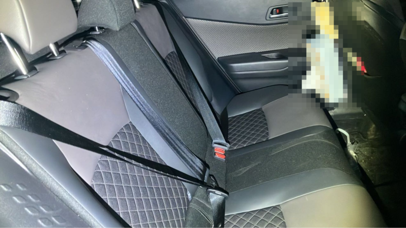 内装後方シート