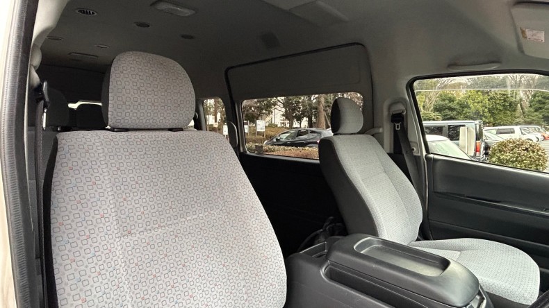 内装前方シート