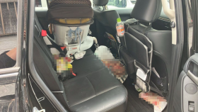 内装後方シート