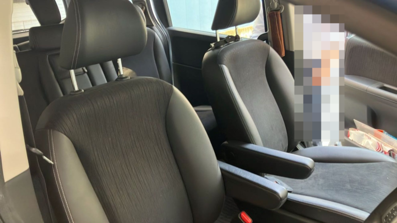 内装前方シート