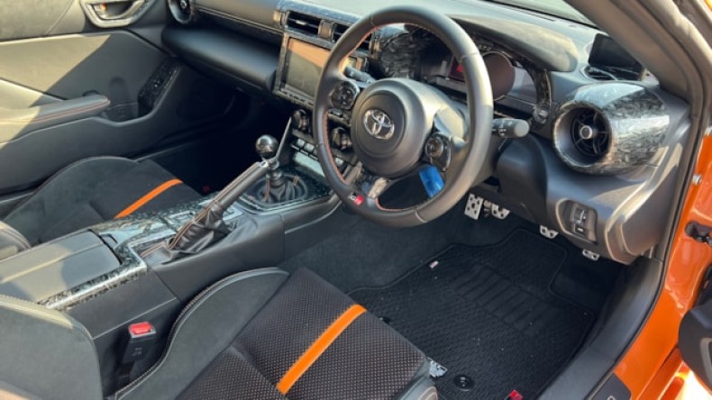 内装インパネ全体