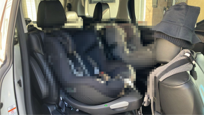 内装後方シート