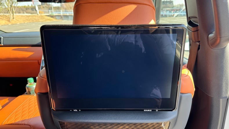 内装後方シート