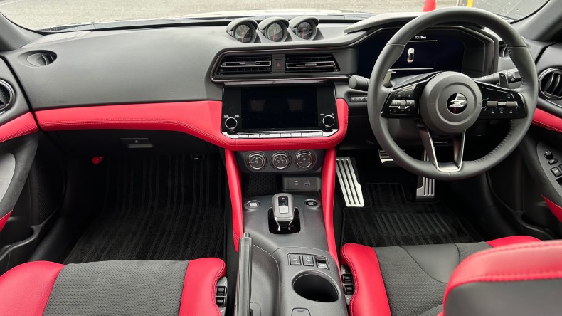 内装インパネ全体