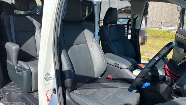 内装前方シート