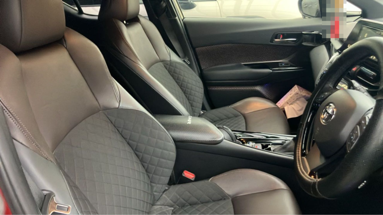 内装前方シート