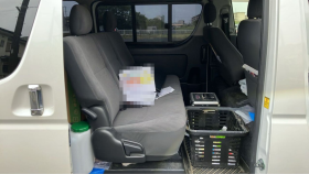 内装後方シート