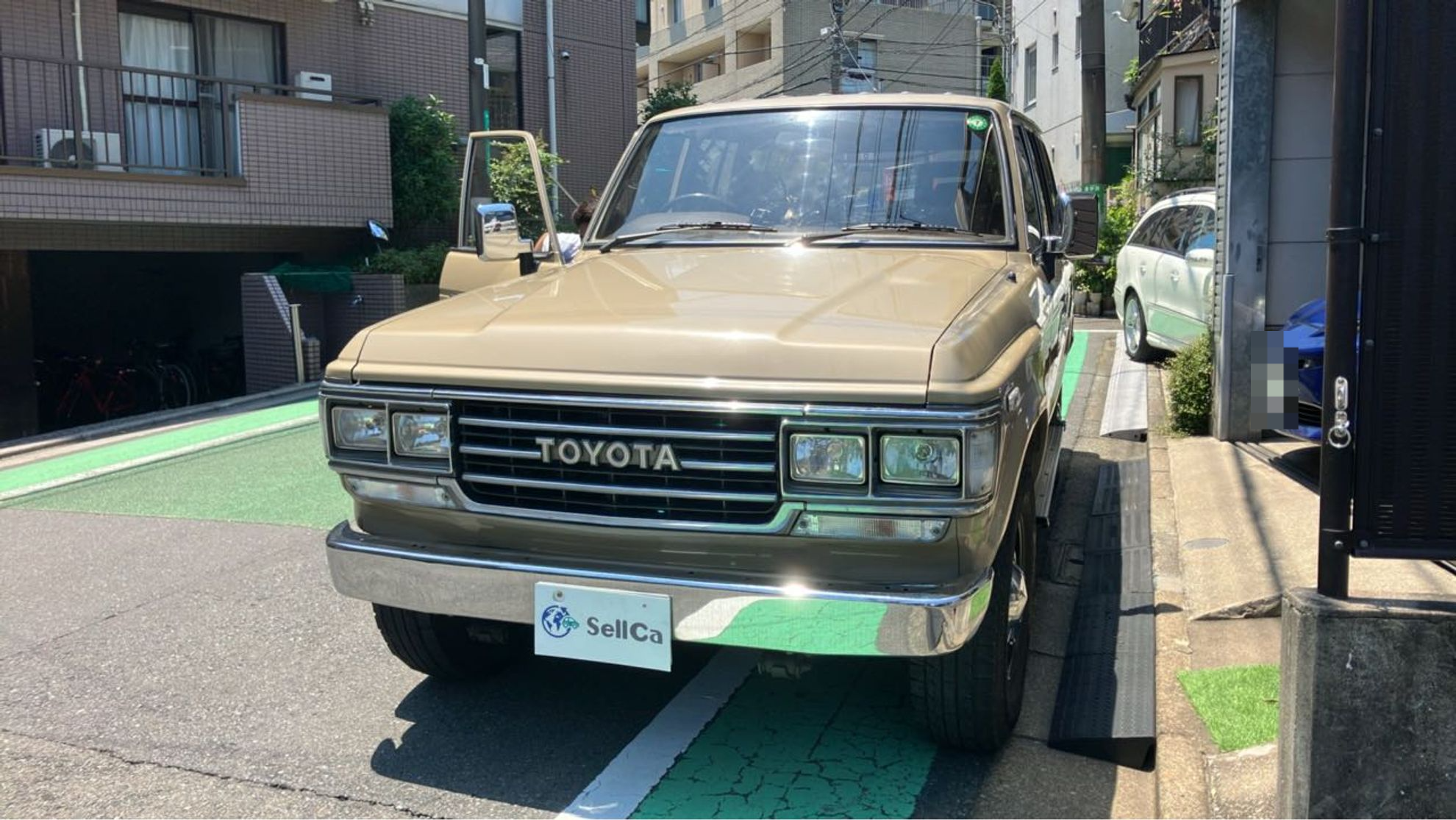 2025年6月成約のランドクルーザー６０ のメイン画像