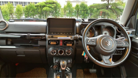 内装インパネ全体