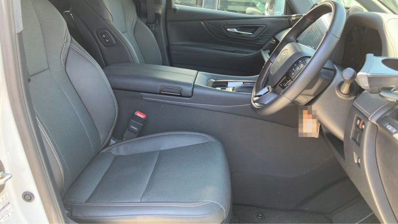 内装前方シート