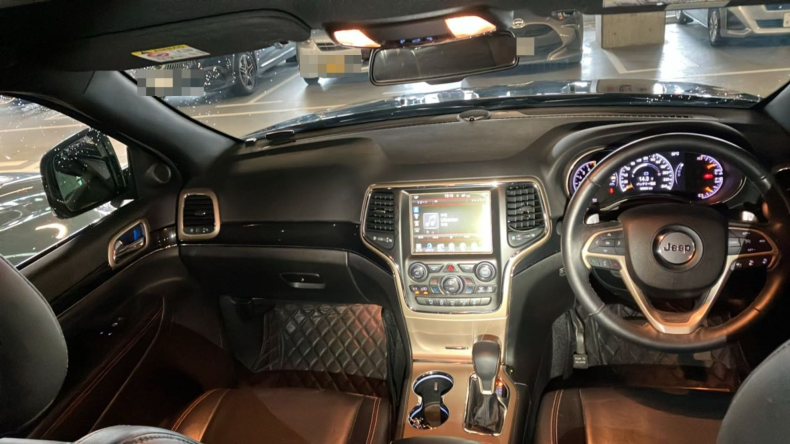 内装インパネ全体