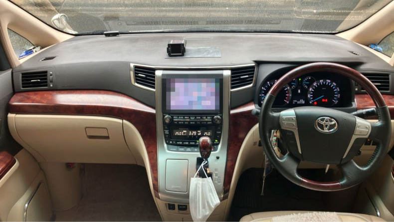 内装インパネ全体