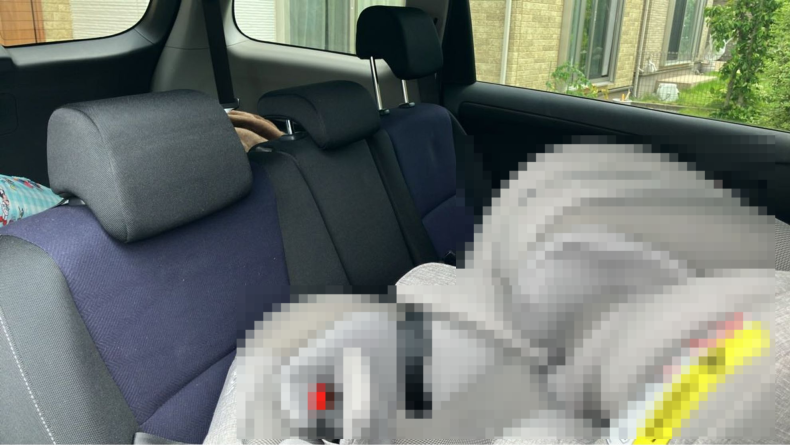 内装後方シート