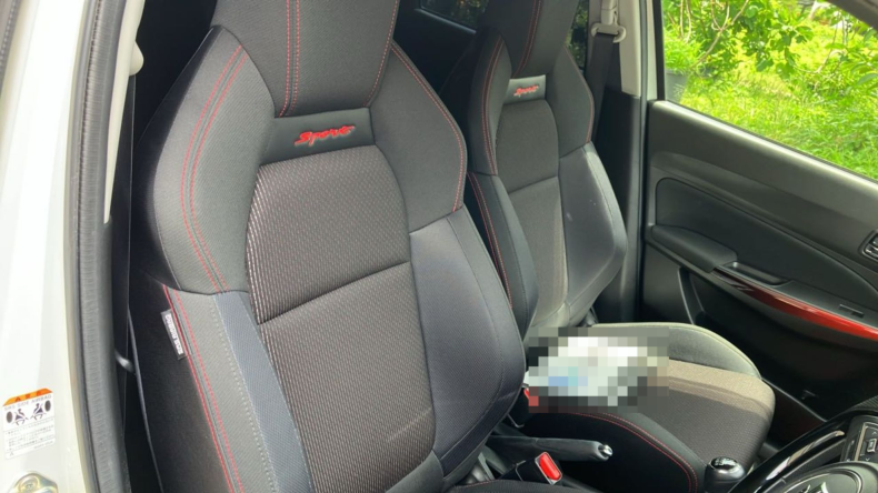 内装前方シート