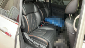 内装後方シート