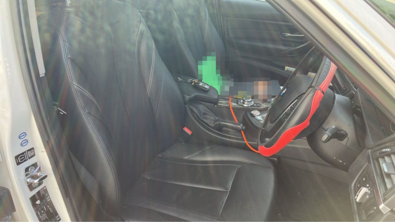 内装前方シート