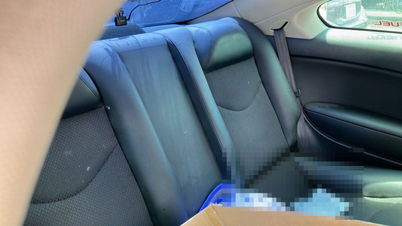 内装後方シート