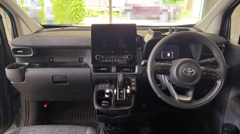 内装インパネ全体