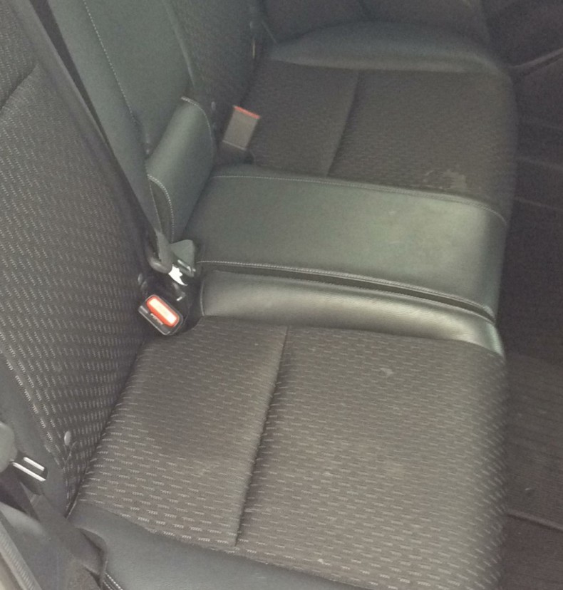 内装後方シート