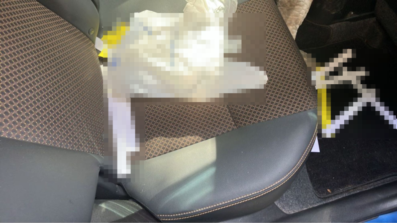 内装後方シート