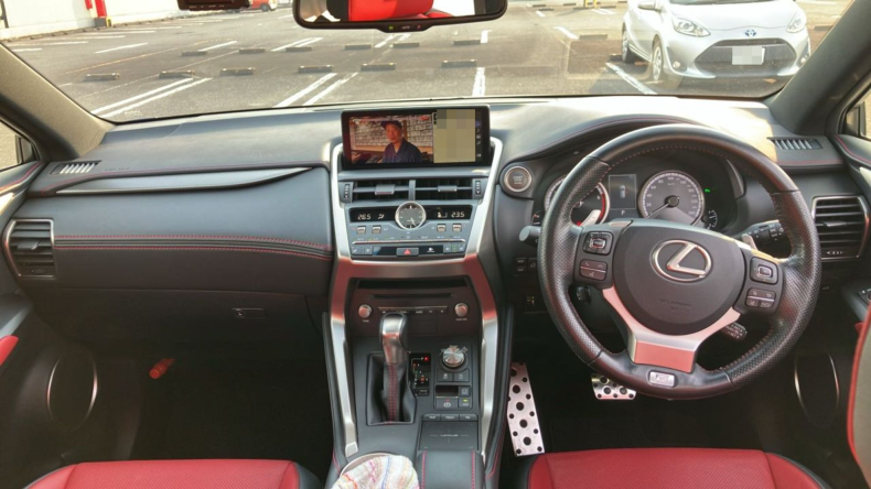 内装インパネ全体