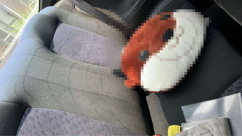 内装後方シート