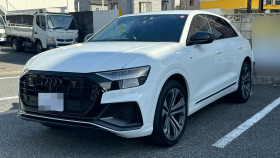 アウディ/Ｑ８-288696