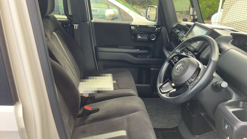 内装前方シート