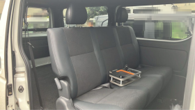 内装後方シート