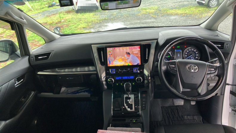 内装インパネ全体