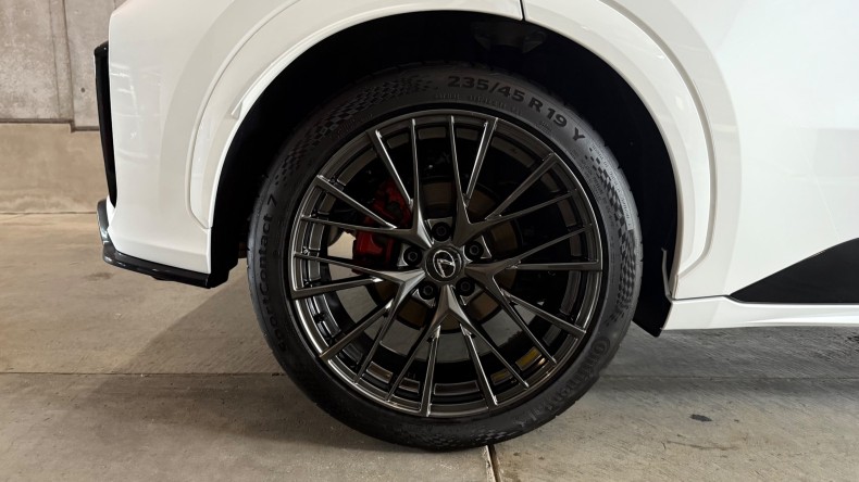 タイヤホイール後