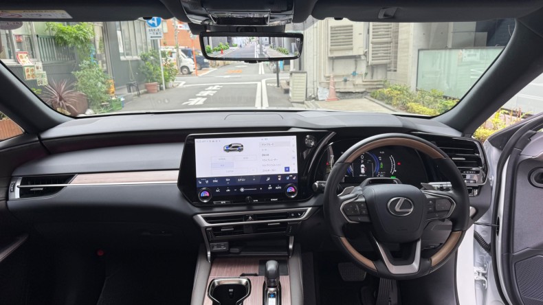 内装インパネ全体