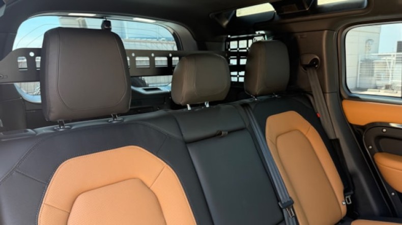 内装後方シート