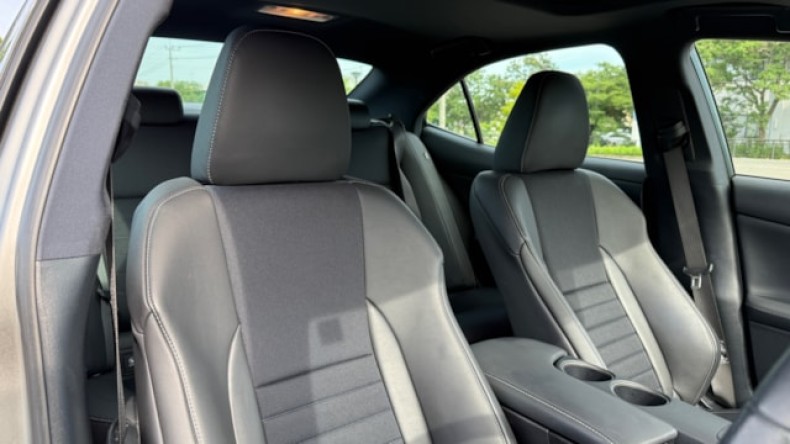 内装前方シート