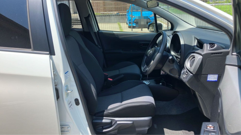 内装前方シート