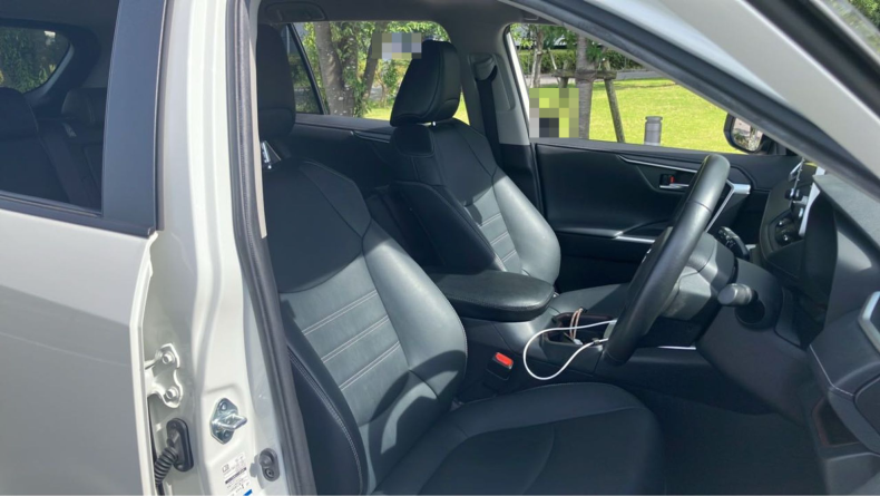 内装前方シート