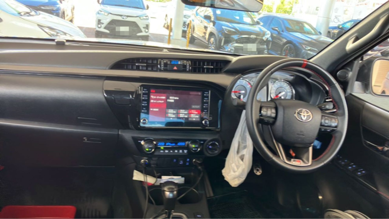 内装インパネ全体