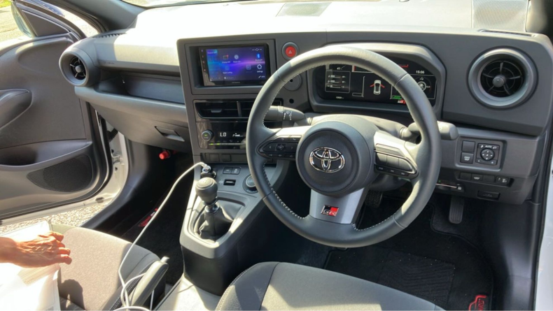 内装インパネ全体