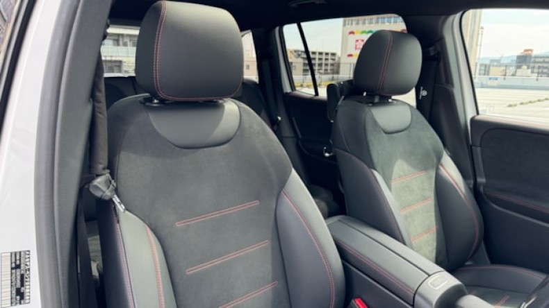 内装前方シート