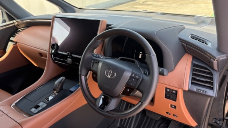 内装インパネ全体